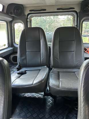 LAND ROVER-DEFENDER-2001