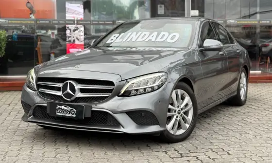 MERCEDES-BENZ C 180 1.6 CGI GASOLINA AVANTGARDE 9G-TRONIC