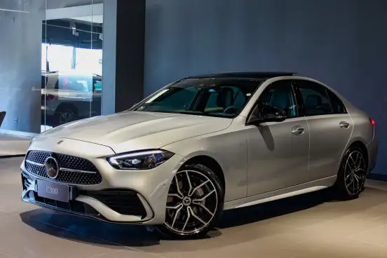 MERCEDES-BENZ-C 300-2025