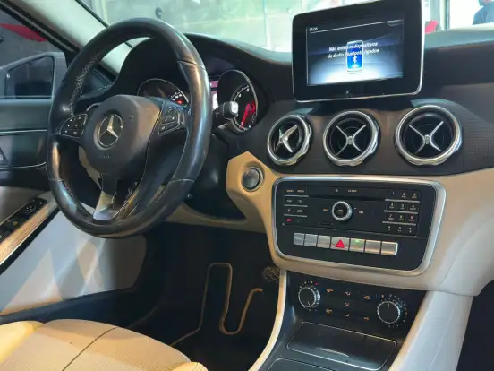 MERCEDES-BENZ-GLA 200-1.6 CGI FLEX STYLE 7G-DCT MERCEDES-BENZ-GLA 200-2018