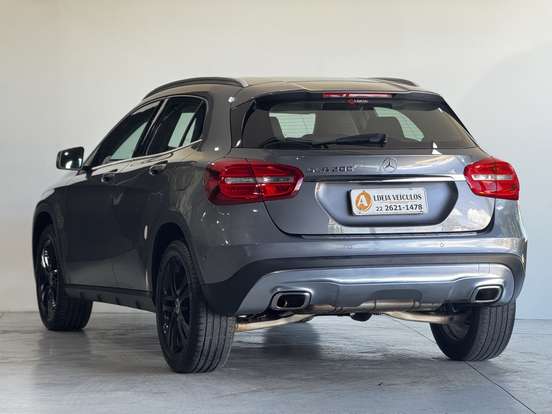 MERCEDES-BENZ-GLA 200-1.6 CGI STYLE 16V TURBO FLEX 4P AUTOMÁTICO MERCEDES-BENZ-GLA 200-2016