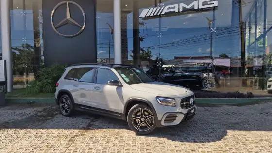 MERCEDES-BENZ GLB 220 2.0 MHEV NIGHT EDITION 4MATIC 8G-DCT
