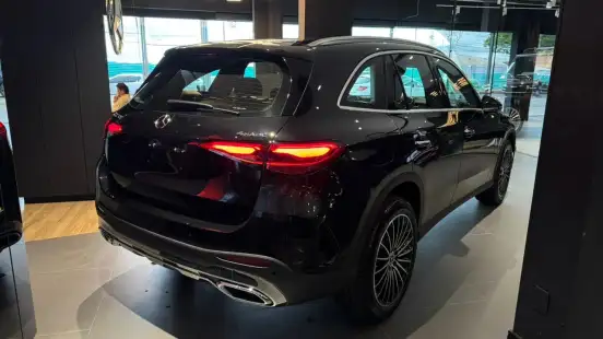 MERCEDES-BENZ-GLC 300-2026