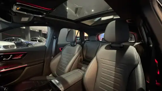 MERCEDES-BENZ-GLC 300-2026