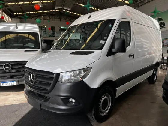 MERCEDES-BENZ SPRINTER 2.0 CDI DIESEL FURGÃO 417 TA LONGO MANUAL MERCEDES-BENZ SPRINTER 2.0 CDI DIESEL FURGÃO 417 TA LONGO MANUAL