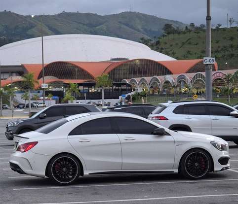 MERCEDES-BENZ-CLA 45 AMG-2014
