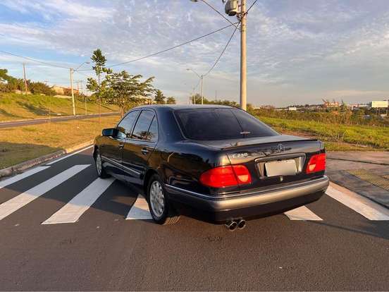 MERCEDES-BENZ-E 230-1996
