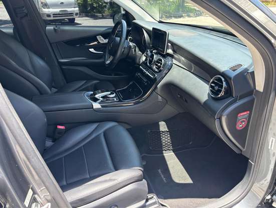 MERCEDES-BENZ-GLC 250-2019