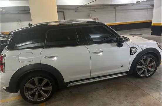 MINI-COUNTRYMAN-2018