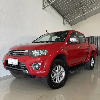 MITSUBISHI L200 TRITON 3.2 HPE 4X4 CD 16V TURBO INTERCOOLER DIESEL 4P AUTOMÁTICO