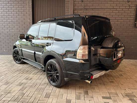 MITSUBISHI-PAJERO FULL-2012