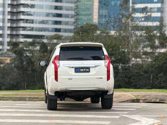 MITSUBISHI-PAJERO SPORT-2019