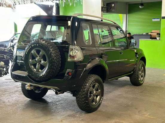 MITSUBISHI-PAJERO TR4-2011