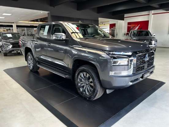 MITSUBISHI-TRITON-2.4 BITURBO DIESEL CD HPE-S 4X4 AUTOMÁTICO MITSUBISHI-TRITON-2026