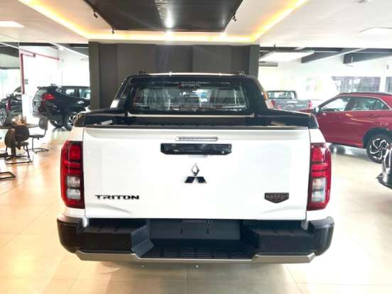 MITSUBISHI-TRITON-2.4 BITURBO DIESEL CD KATANA 4X4 AUTOMÁTICO MITSUBISHI-TRITON-2026