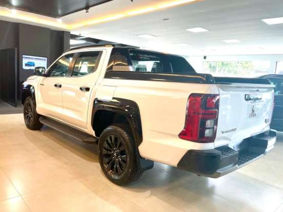 MITSUBISHI-TRITON-2.4 BITURBO DIESEL CD KATANA 4X4 AUTOMÁTICO MITSUBISHI-TRITON-2026