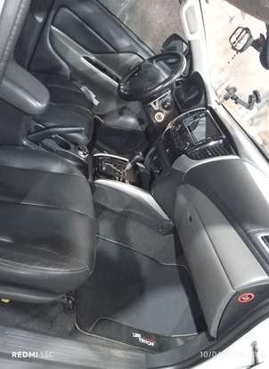 MITSUBISHI-L200 TRITON-2019