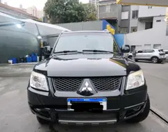 MITSUBISHI PAJERO TR4 2.0 4X2 16V 140CV FLEX 4P AUTOMÁTICO MITSUBISHI PAJERO TR4 2.0 4X2 16V 140CV FLEX 4P AUTOMÁTICO
