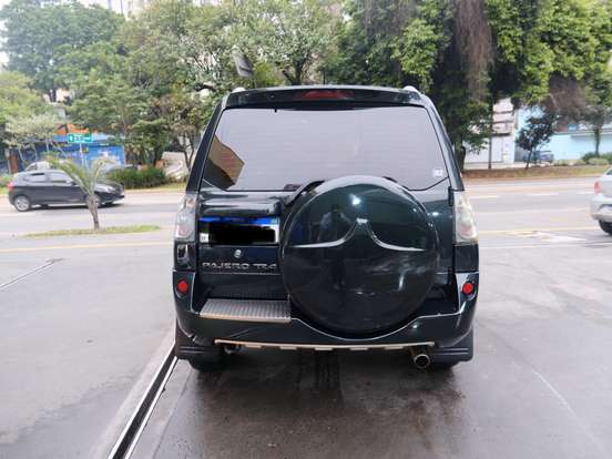 MITSUBISHI-PAJERO TR4-2.0 4X2 16V 140CV FLEX 4P AUTOMÁTICO MITSUBISHI-PAJERO TR4-2013