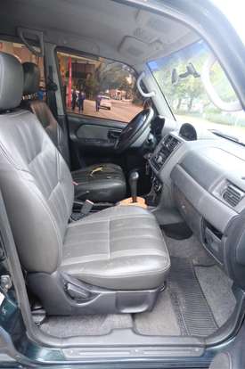 MITSUBISHI-PAJERO TR4-2013