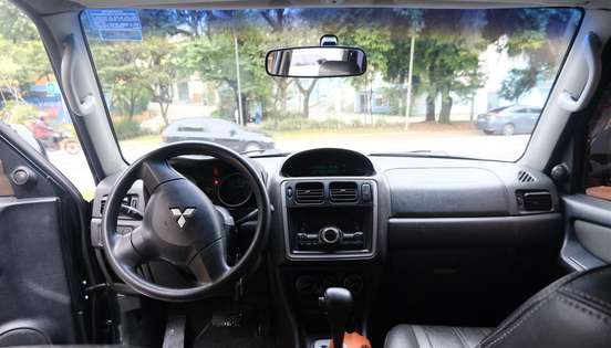 MITSUBISHI-PAJERO TR4-2013