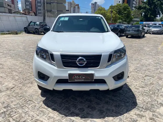 NISSAN FRONTIER 2.3 16V TURBO DIESEL XE CD 4X4 AUTOMÁTICO