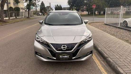 NISSAN-LEAF-2019