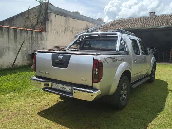 NISSAN-FRONTIER-2.5 SV ATTACK 4X4 CD TURBO ELETRONIC DIESEL 4P AUTOMÁTICO NISSAN-FRONTIER-2015