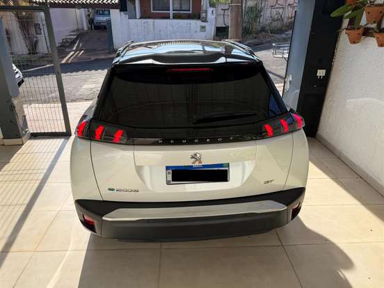 PEUGEOT-2008-50 KW ELÉTRICO E-GT PEUGEOT-2008-2023