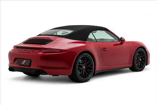 PORSCHE-911-2015