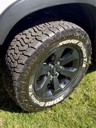 RAM-1500-5.7 V8 GASOLINA REBEL CD 4X4 AUTOMÁTICO RAM-1500-2022