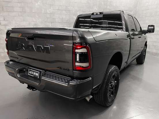 RAM-2500-6.7 I6 TURBO DIESEL LARAMIE CD 4X4 AUTOMÁTICO RAM-2500-2023