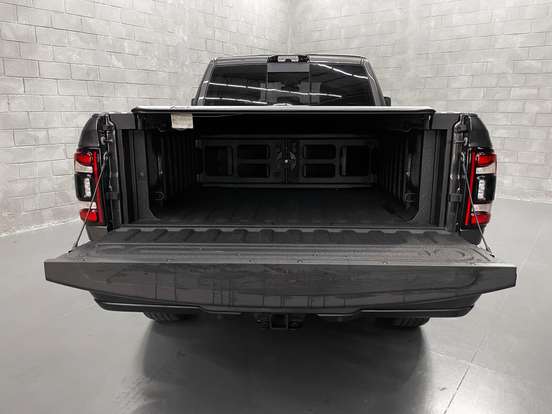 RAM-2500-6.7 I6 TURBO DIESEL LARAMIE CD 4X4 AUTOMÁTICO RAM-2500-2023