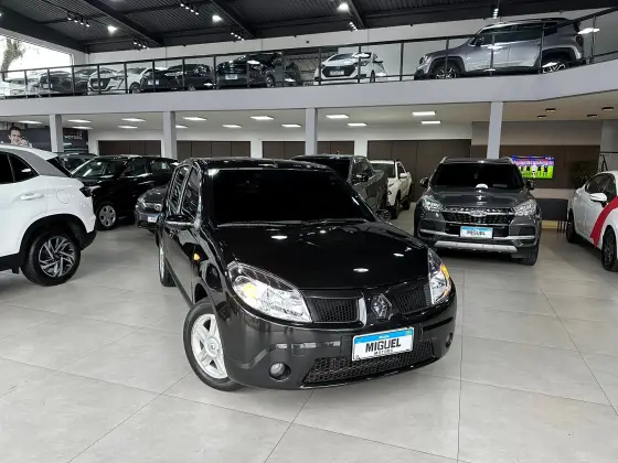 RENAULT SANDERO 1.6 PRIVILÉGE 16V FLEX 4P MANUAL