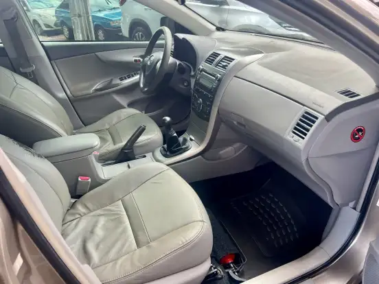 TOYOTA-COROLLA-1.8 GLI 16V FLEX 4P MANUAL TOYOTA-COROLLA-2010