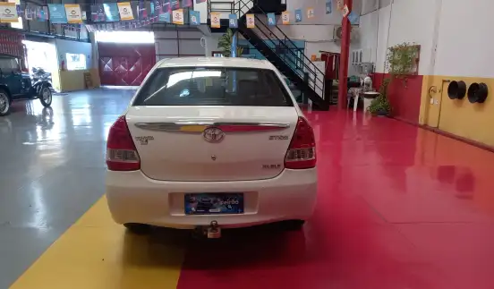 TOYOTA-ETIOS-2016