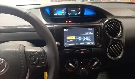 TOYOTA-ETIOS-2016