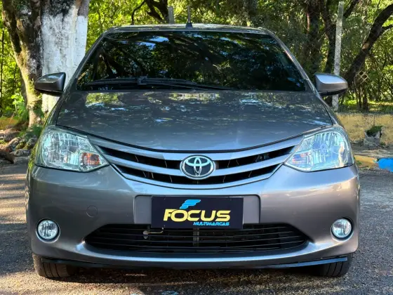 TOYOTA ETIOS 1.5 XS 16V FLEX 4P MANUAL TOYOTA ETIOS 1.5 XS 16V FLEX 4P MANUAL