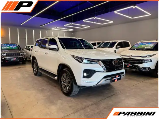 TOYOTA-HILUX SW4-2021