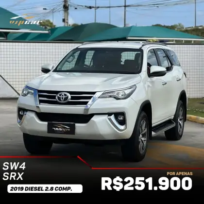 TOYOTA HILUX SW4 2.8 SRX 4X4 7 LUGARES 16V TURBO INTERCOOLER DIESEL 4P AUTOMÁTICO