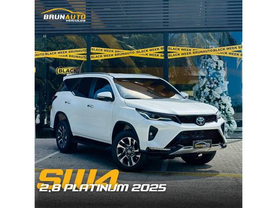 TOYOTA HILUX SW4 2.8 D-4D TURBO DIESEL SRX PLATINUM 7L 4X4 AUTOMÁTICO