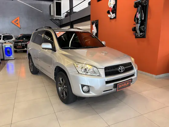 TOYOTA RAV4 2.4 4X2 16V GASOLINA 4P AUTOMÁTICO TOYOTA RAV4 2.4 4X2 16V GASOLINA 4P AUTOMÁTICO