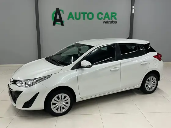 TOYOTA YARIS 1.3 16V FLEX XL LIVE MULTIDRIVE TOYOTA YARIS 1.3 16V FLEX XL LIVE MULTIDRIVE