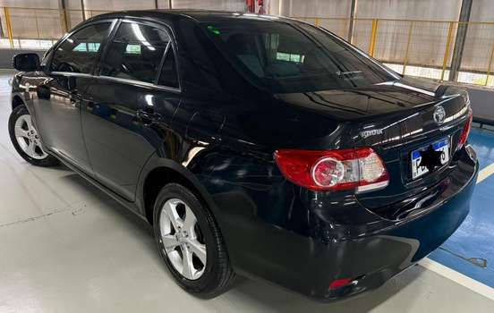 TOYOTA-COROLLA-2012