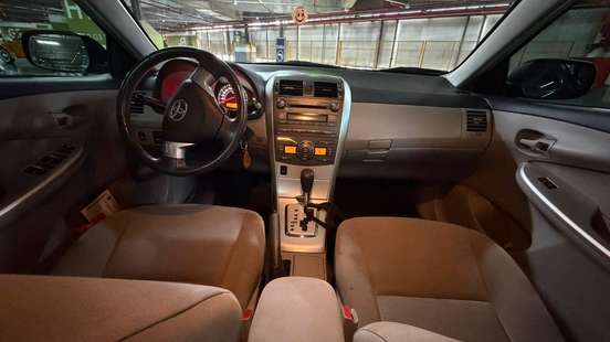 TOYOTA-COROLLA-2012