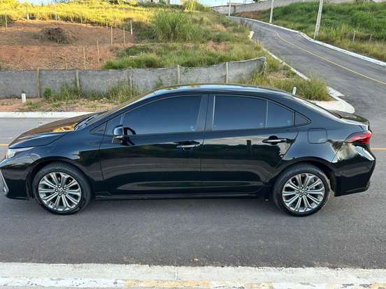 TOYOTA-COROLLA-2022