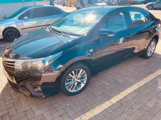 TOYOTA-COROLLA-2014