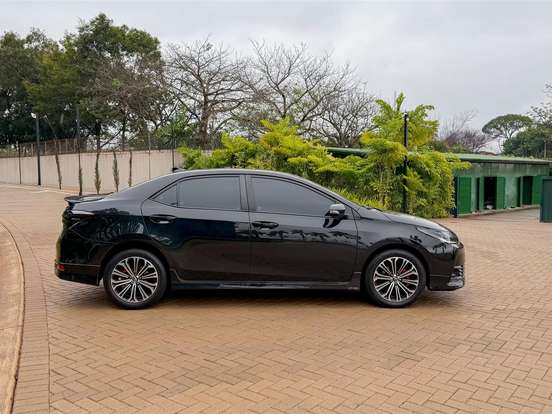 TOYOTA-COROLLA-2.0 XRS 16V FLEX 4P AUTOMÁTICO TOYOTA-COROLLA-2017