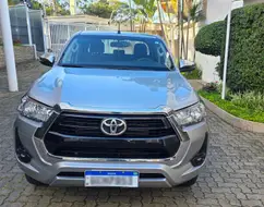 TOYOTA HILUX 2.8 D-4D TURBO DIESEL CD SRV 4X4 AUTOMÁTICO TOYOTA HILUX 2.8 D-4D TURBO DIESEL CD SRV 4X4 AUTOMÁTICO