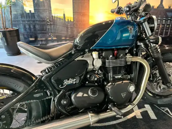 TRIUMPH-BONNEVILLE BOBBER 1200-2026